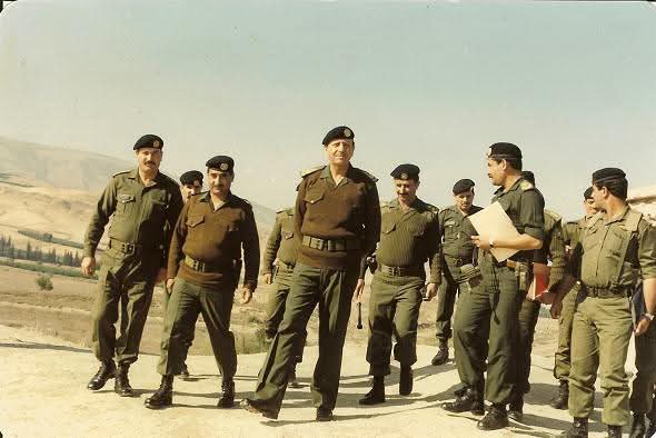 صورة العميد