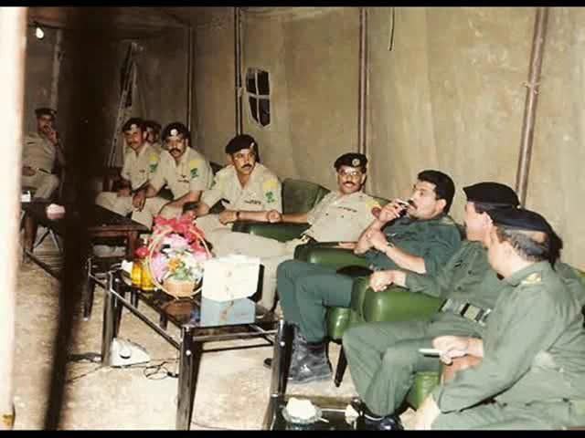 صورة العميد