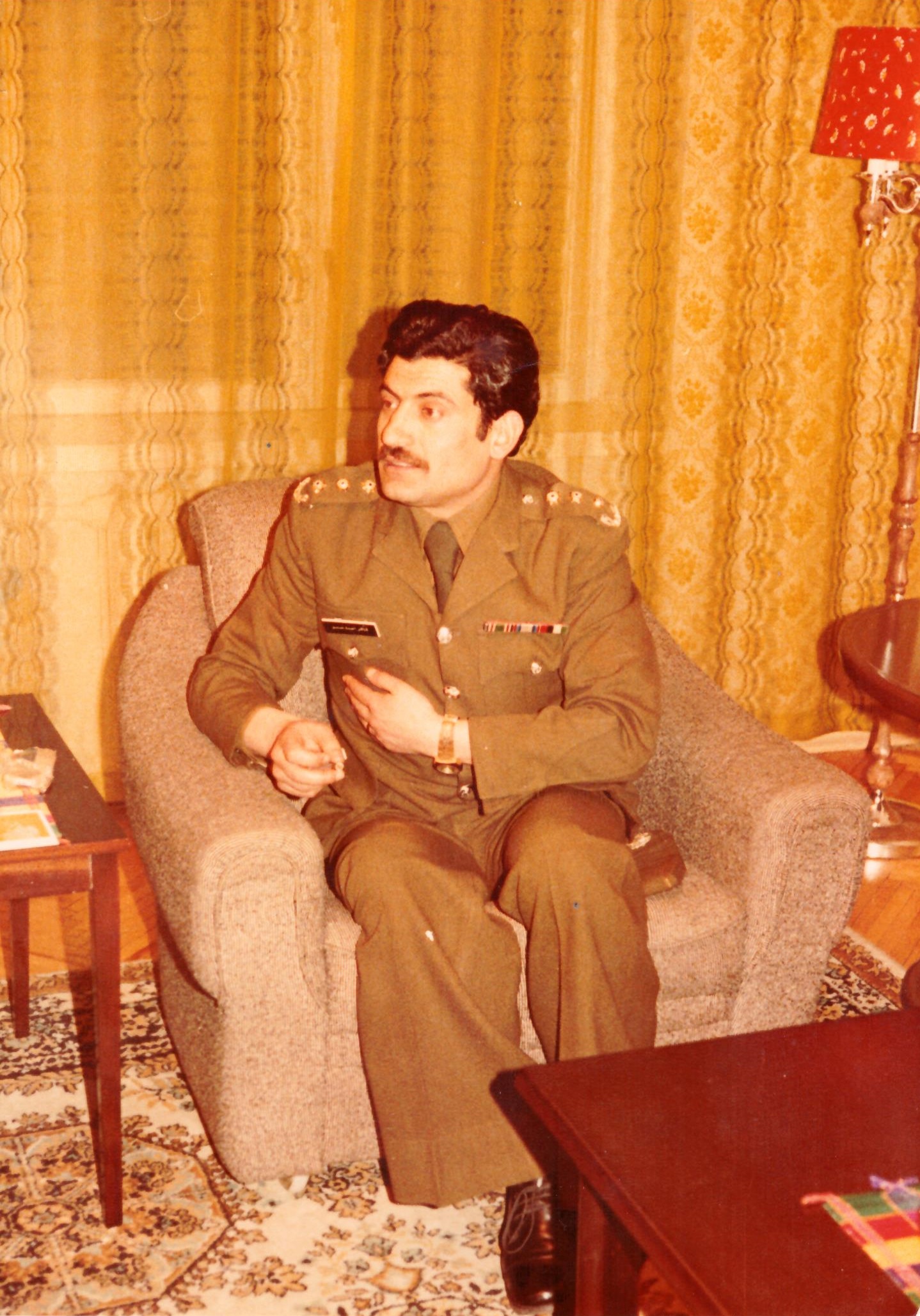 صورة العميد