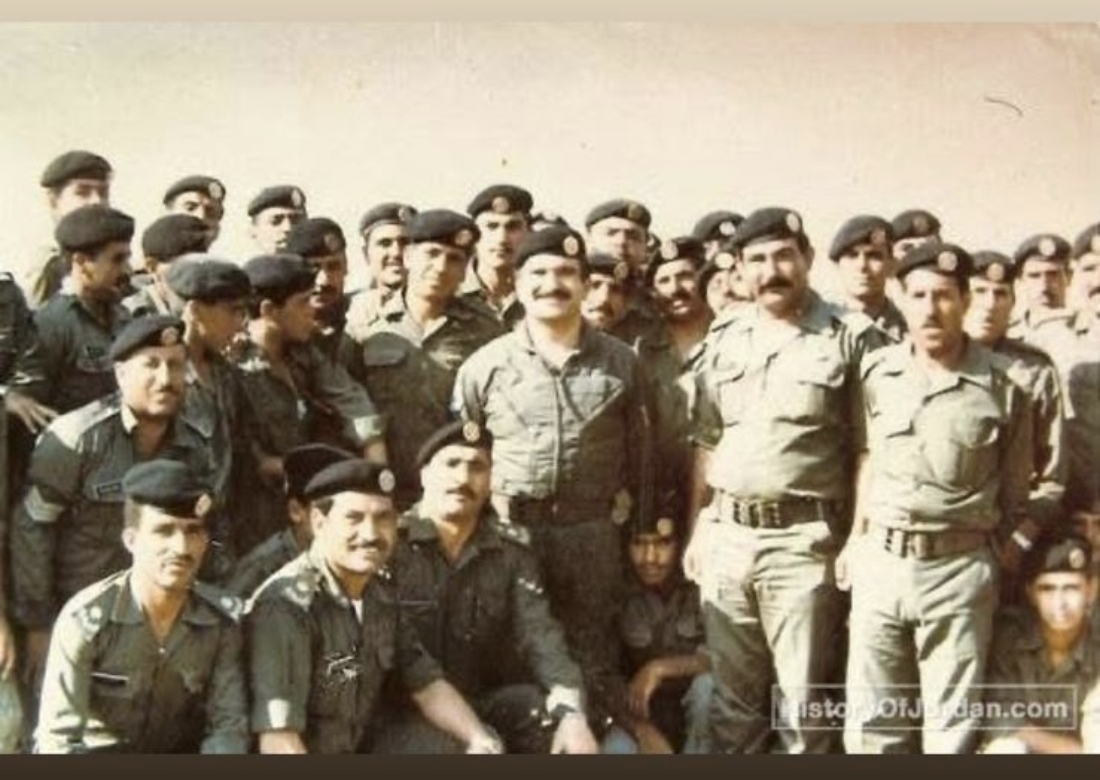 صورة العميد