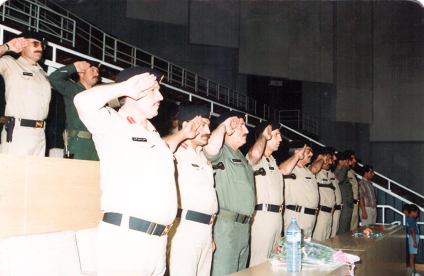صورة العميد